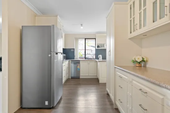 1/6 Mornington Boulevard, Waikiki, WA 6169-Image