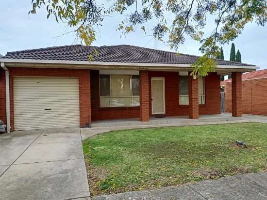 1/60 Doherty Street, Deer Park, Vic 3023