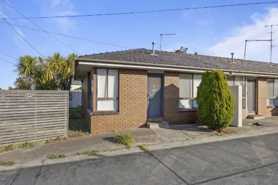 1/607 Creswick Road, Wendouree, Vic 3355