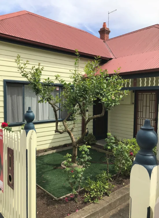 1/67 Hawthorn Road, Northcote, Vic 3070