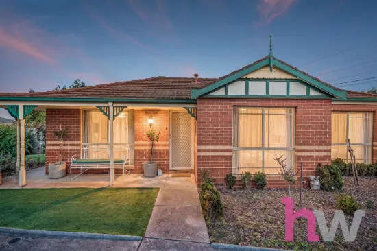 1/68 Mulquiney Crescent, Highton, Vic 3216