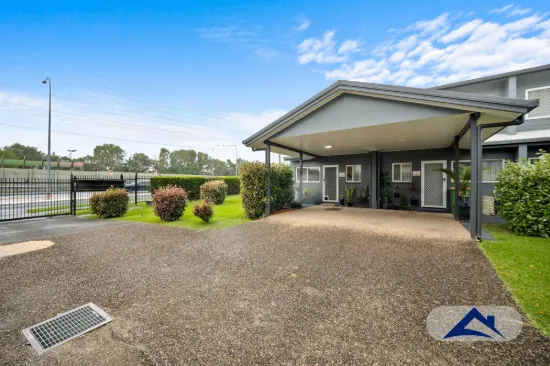 1/690-692 Bruce Highway, Woree, Qld 4868-Image
