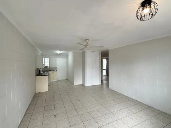 1/7 Mcintosh Street, Hermit Park, Qld 4812