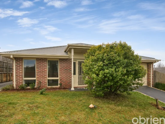 1/71 Victoria Street, Drouin, Vic 3818