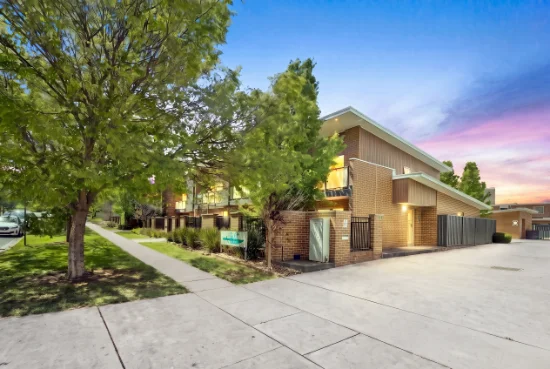 1/76A Henry Kendall Street, Franklin, ACT 2913