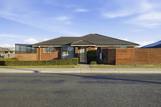 1/79 Bulwer Street, Longford, Tas 7301