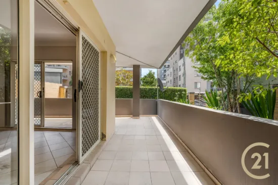 1/8-10 Browne Parade, Warwick Farm, NSW 2170-Image