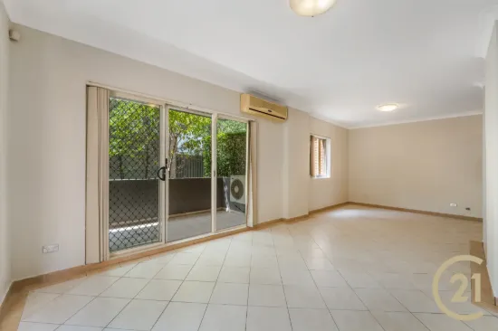 1/8-10 Browne Parade, Warwick Farm, NSW 2170-Image