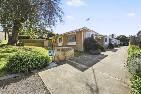 1/8 Adey Street, Victor Harbor, SA 5211