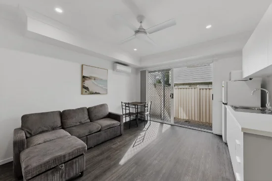 1/8 Chardean Street, Acacia Ridge, Qld 4110 - For Rent