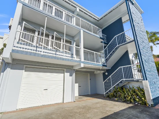 1/845 Logan Road, Holland Park West, Qld 4121