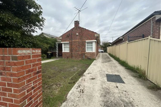 1/881 Pascoe Vale Road, Glenroy, Vic 3046