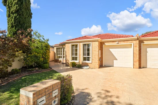 1/9 Benjamin Court, Sydenham, Vic 3037 - For Rent