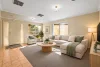 1/9 Benjamin Court, Sydenham, Vic 3037-Image
