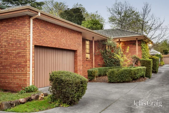 1/9 Essex Road, Surrey Hills, Vic 3127