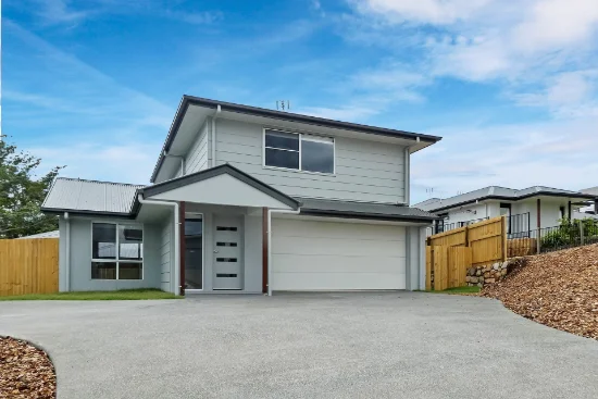 1/9 Lemon Myrtle Place, Woombye, Qld 4559