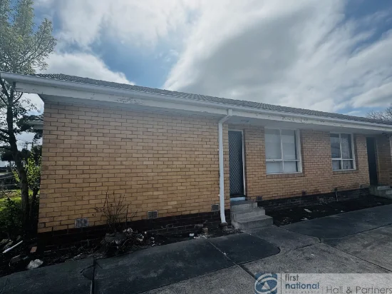 1/9 New Street, Dandenong, Vic 3175