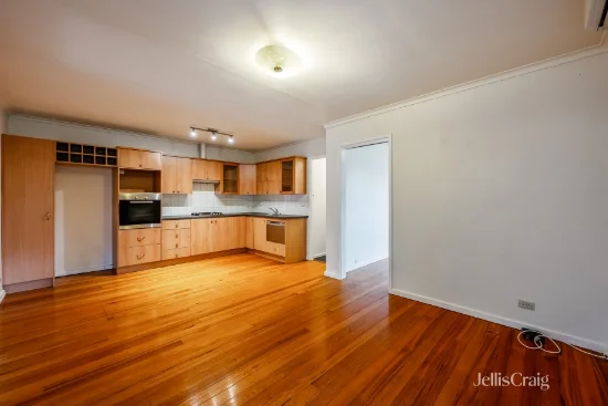 1/9 Rennie Street, Thornbury, Vic 3071 - For Rent