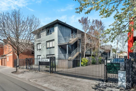 1/96 York Street, Richmond, Vic 3121 - For Sale