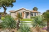 1 Santa Rosa Circuit, Rosebud, Vic 3939
