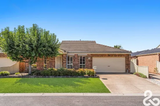 1 Yunupingu Court, Mill Park, Vic 3082