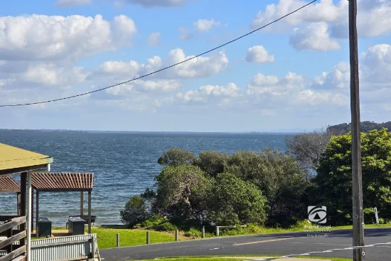 10/11 Kurnai Avenue, Metung, Vic 3904-Image