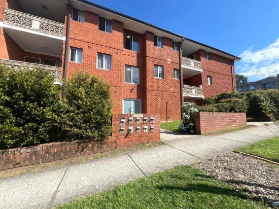 10/112 Alfred Street, Rosehill, NSW 2142 - For Rent