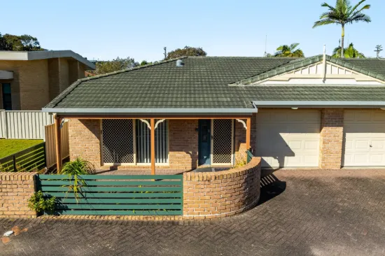 10/17A Beach Street, Yamba, NSW 2464
