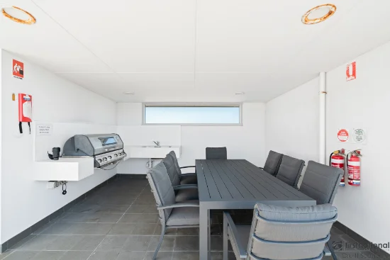 10/285 West Coast Highway, Scarborough, WA 6019-Image