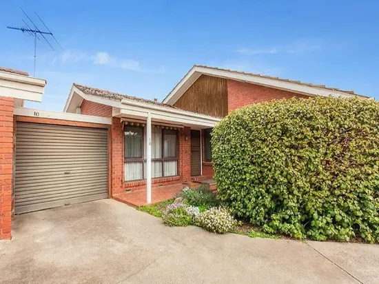 10/31-33 Deutgam Street, Werribee, Vic 3030