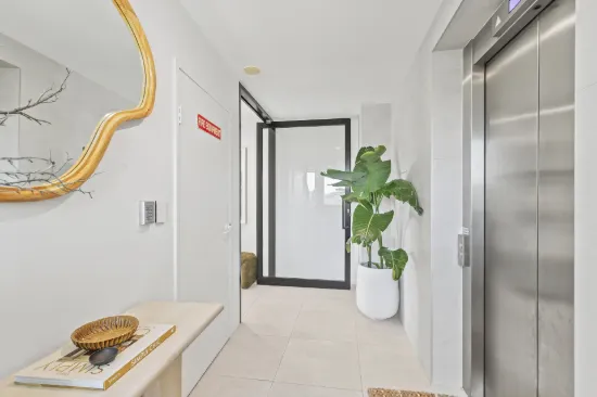 10/405 Golden Four Drive, Tugun, Qld 4224-Image