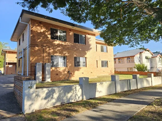 10/42 Swain Street, Holland Park West QLD 4121-Image