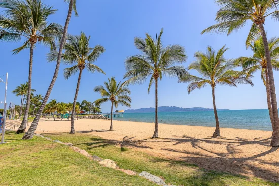 10/43 The Strand, North Ward, Qld 4810