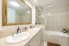1011/2-10 Greenslopes Street, Cairns North, Qld 4870-Image