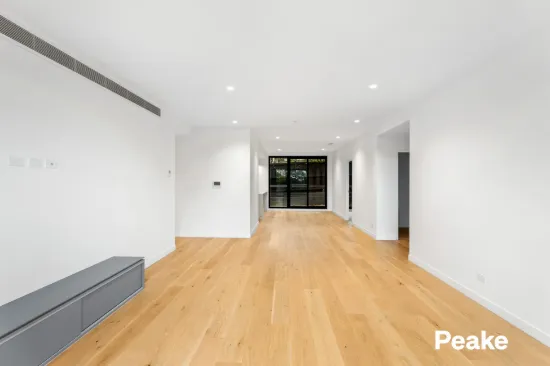 102/26 Langmore Lane, Berwick, Vic 3806-Image