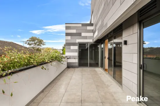 102/26 Langmore Lane, Berwick, Vic 3806-Image