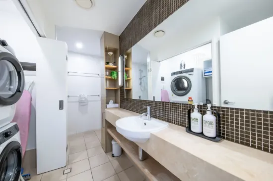 104/33 Port Drive, Airlie Beach QLD 4802-Image