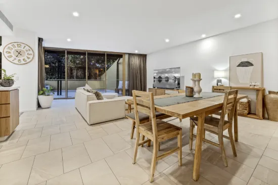 106/25 Shafston Avenue, Kangaroo Point, Qld 4169-Image