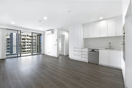 10606/23 Norman St,, Southport, Qld 4215