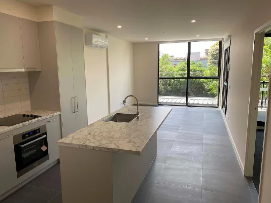 107/415-421 Macaulay Rd, Kensington, Vic 3031 - For Rent