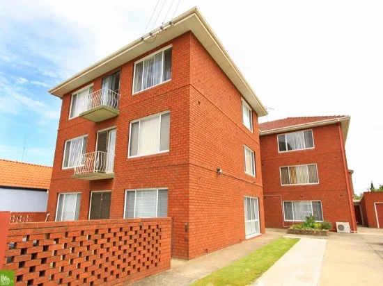 11/13 George Street, Wollongong, NSW 2500