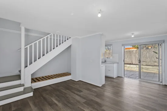 11/161-162 Nepean Highway, Seaford, Vic 3198-Image