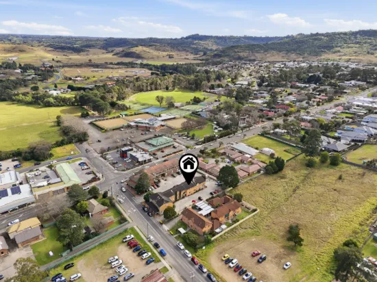 11/4 Margaret Street, Picton, NSW 2571-Image
