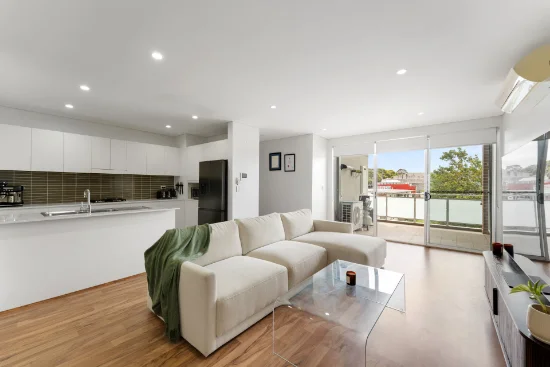 11/61-63 Walker Street, Helensburgh NSW 2508-Image