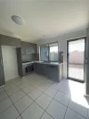 11/8 Hillcrest St, Emerald, Qld 4720-Image