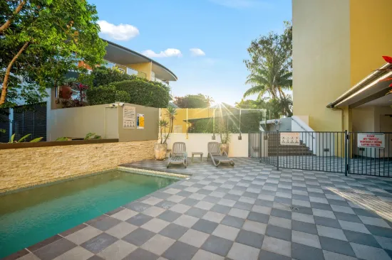 11/96-98 Mitchell Street, North Ward, Qld 4810-Image