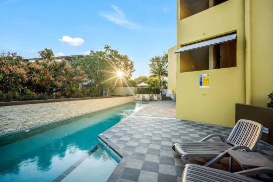 11/96-98 Mitchell Street, North Ward, Qld 4810-Image