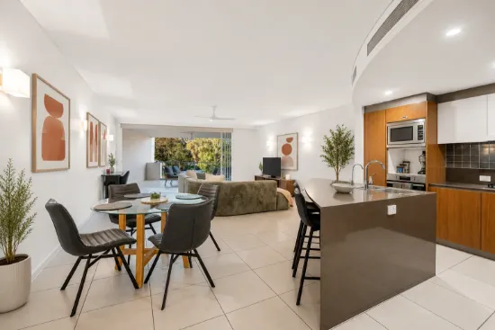 11/96-98 Mitchell Street, North Ward, Qld 4810-Image