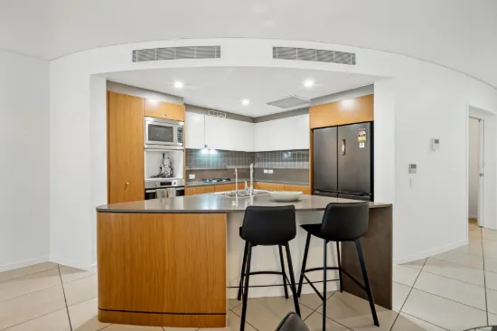 11/96-98 Mitchell Street, North Ward, Qld 4810-Image