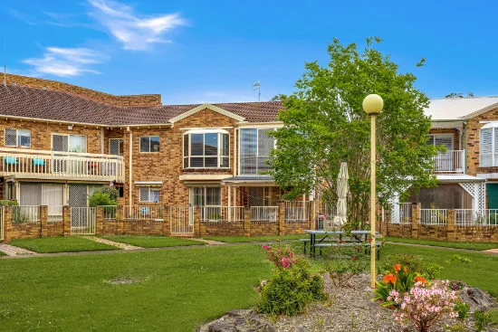 111/15 Lorraine Avenue, Berkeley Vale, NSW 2261